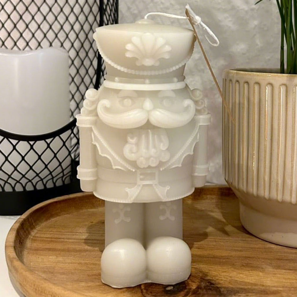 Nutcracker Soldier Silicone Ca - مراجعة Candle Making Fat وسعره