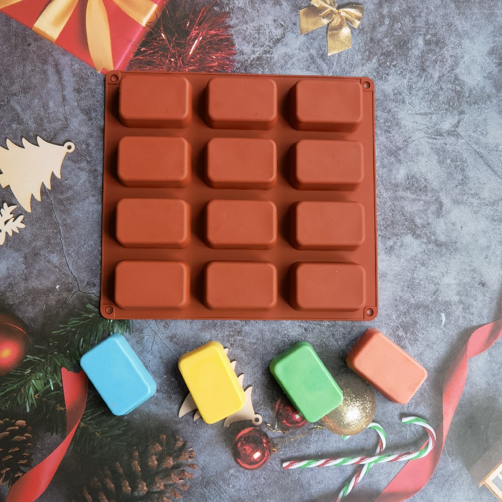 12 Cavity Square Silicone Soap - مراجعة Candle Making Business وسعره