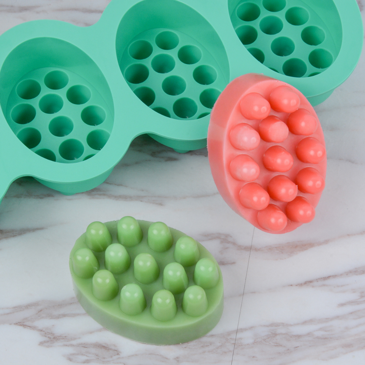 4 Hole Oval Massage Soap Silic - مراجعة Candle Making Kits وسعره